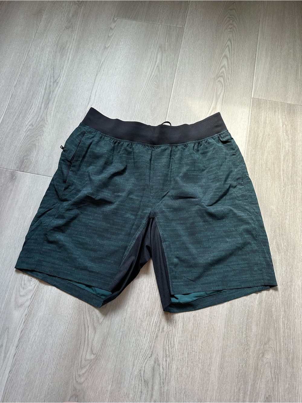 lululemon athletica Men's Tech Shorts - Dark Green with Black Waistband